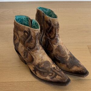 Corral Shoe Boot Never Worn Size 9